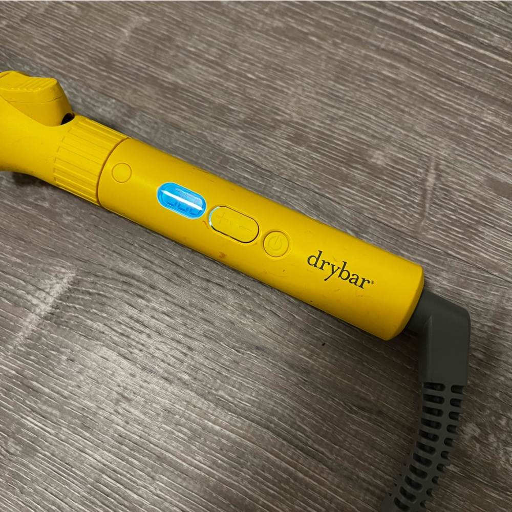 Drybar The Wrap Party Curling and Styling Wand - Picture 3 of 6